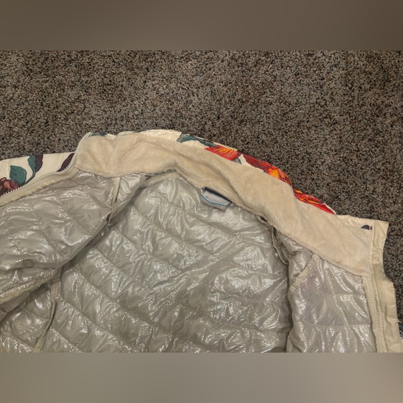 Columbia Omni-Heat Floral Quilted Puffer jacket coat with Red Bloom Print small - Picture 9 of 10